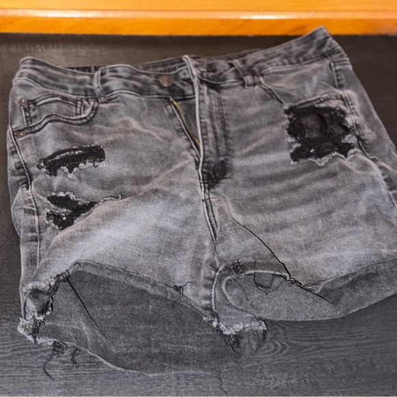 American Eagle Outfitters Gray Distressed High Waist Shorts - Picture 1 of 2